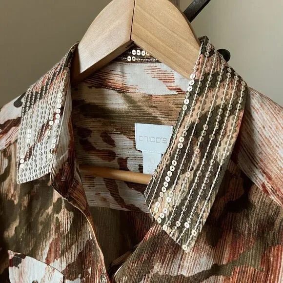 Chico's 0 Joceline Top Long Sleeve Shirt Button Sequin Collar Zebra Animal Chic - Picture 3 of 12